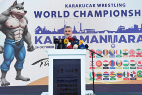 Karakucak Güreşi Kahramanmaraş’ta Tarih Yazıyor Karakucak Güreşi Kahramanmaraş’ta Tarih Yazıyor