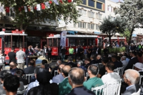Divanyolu Trafiğe Kapandı, Nostaljik Tramvay Başladı! Divanyolu Trafiğe Kapandı, Nostaljik Tramvay Başladı!