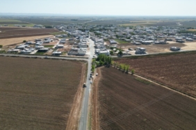 Şanlıurfa’da Kırsal Yollara Asfalt Seferberliği Şanlıurfa’da Kırsal Yollara Asfalt Seferberliği