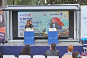 Edebiyat Severler İzmir Kitap Fuarı’nda Buluştu! Edebiyat Severler İzmir Kitap Fuarı’nda Buluştu!