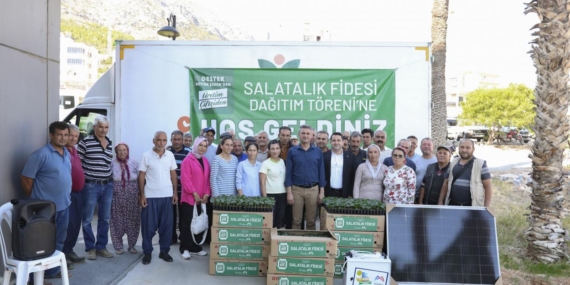Mersin’den Üreticiye Hıyar Fidesi Desteği! Mersin’den Üreticiye Hıyar Fidesi Desteği!