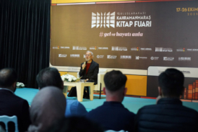 Kahramanmaraş Kitap Fuarı’nın Coşkusu Devam Ediyor Kahramanmaraş Kitap Fuarı’nın Coşkusu Devam Ediyor