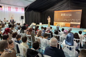 Miniklerin Kalbinde: Sertaç Abi Fuarı Coşturdu! Miniklerin Kalbinde: Sertaç Abi Fuarı Coşturdu!