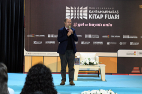 Yusuf Kaplan’dan Gençlere Düşünsel Ufuk Mesajı Yusuf Kaplan’dan Gençlere Düşünsel Ufuk Mesajı